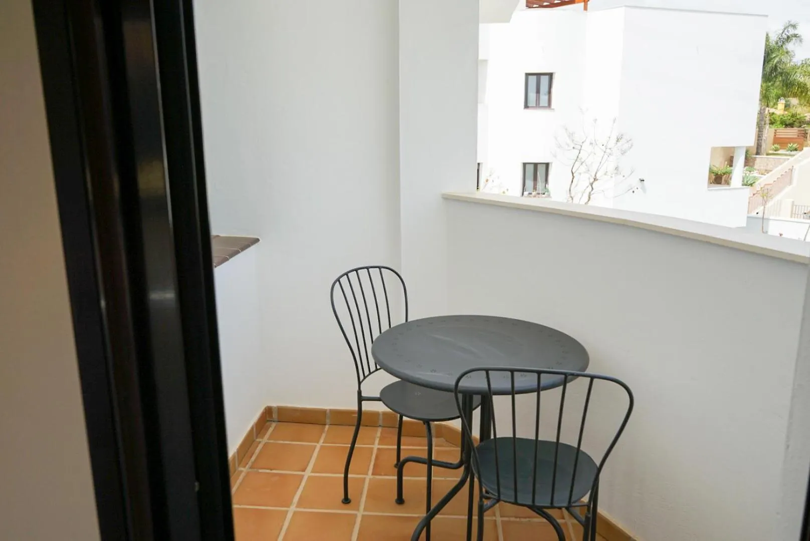 דירה מיחאס Casa Topacio, 3 Bedrooms And 3 Bathrooms In Quiet Street ספרד