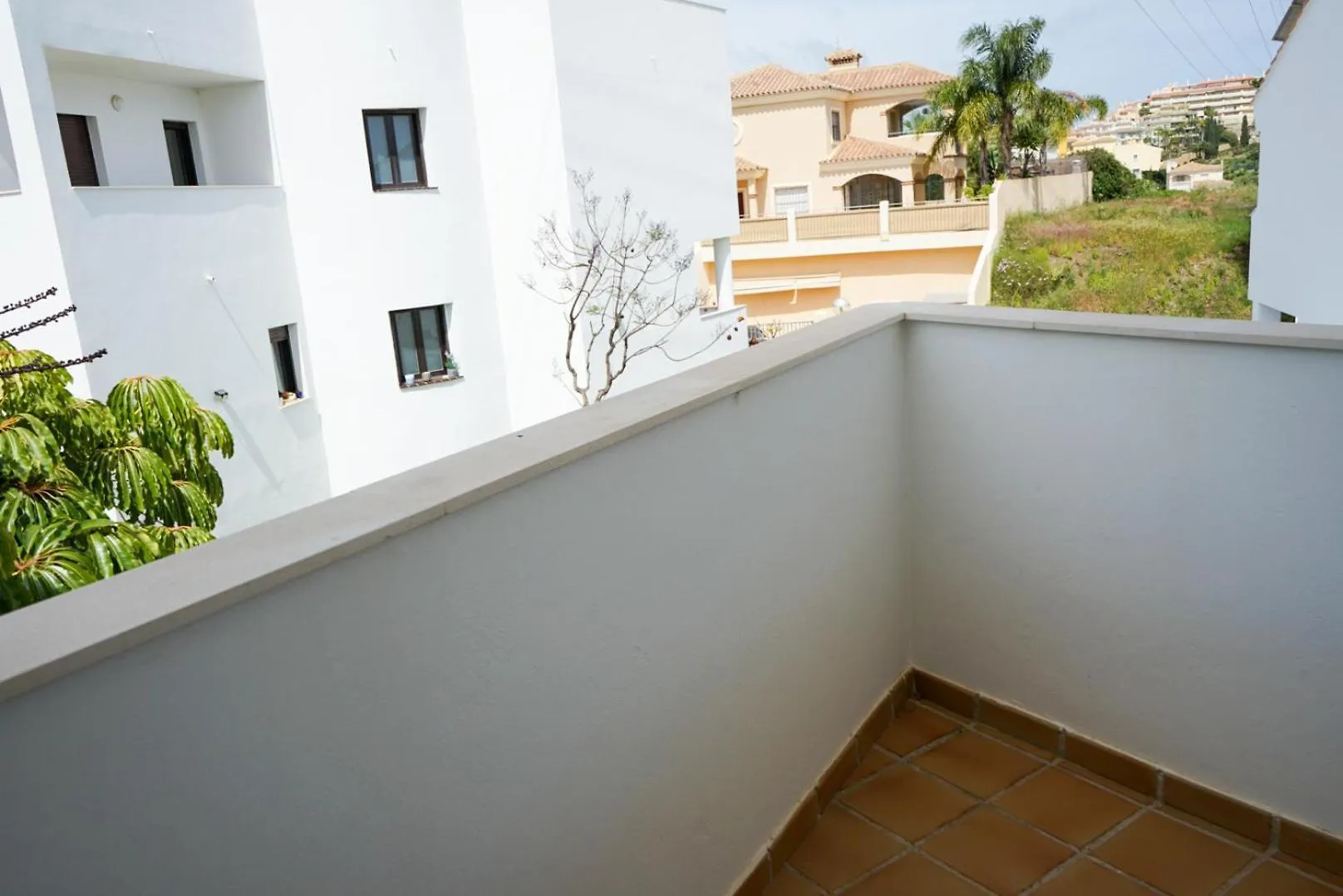 מיחאס Casa Topacio, 3 Bedrooms And 3 Bathrooms In Quiet Street 0*,  ספרד