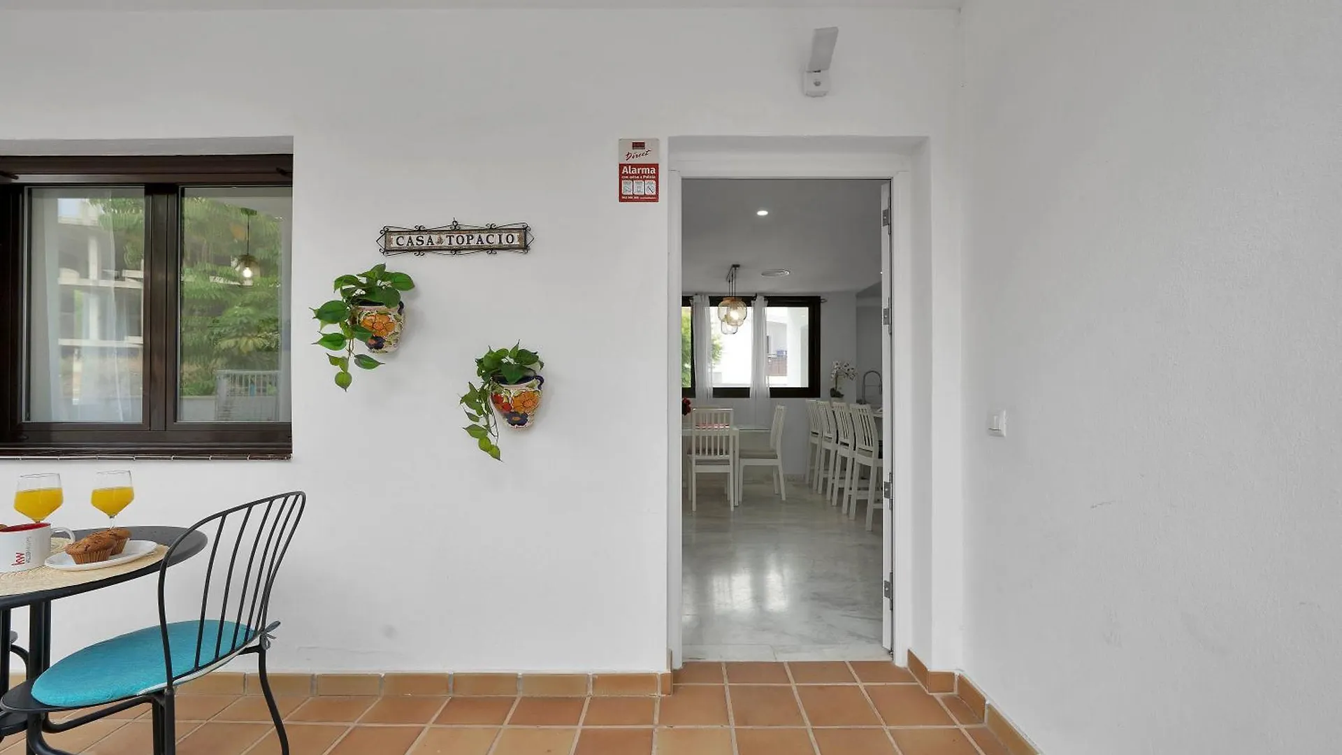 מיחאס Casa Topacio, 3 Bedrooms And 3 Bathrooms In Quiet Street 0*,  ספרד