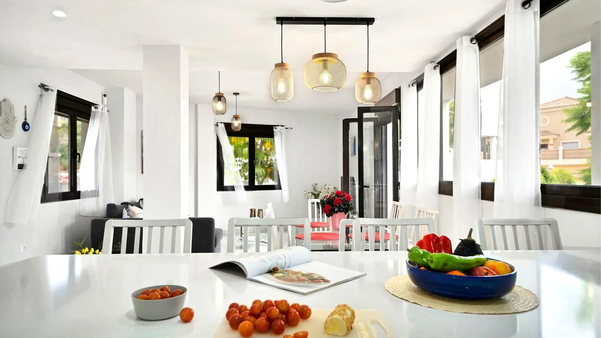 הקונטקטים של Casa Topacio, 3 Bedrooms And 3 Bathrooms In Quiet Street