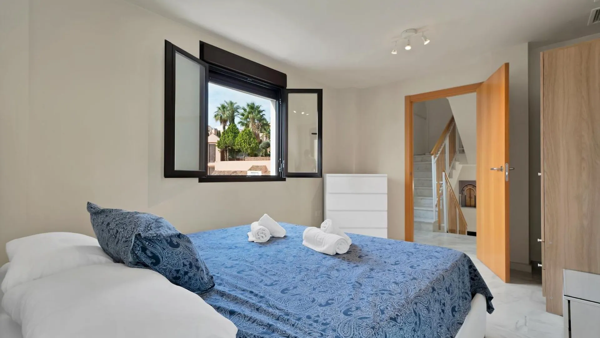 מיחאס Casa Topacio, 3 Bedrooms And 3 Bathrooms In Quiet Street דירה